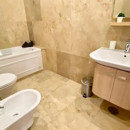 Apartment 2-bedroom In Newtown W Pool Albufeira